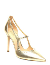 Load image into Gallery viewer, MICHAEL KORS &quot;AVA&quot; Pump Heels Pale Gold Leather