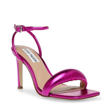 Load image into Gallery viewer, Steve Madden &quot;Entice&quot; Heels Magenta